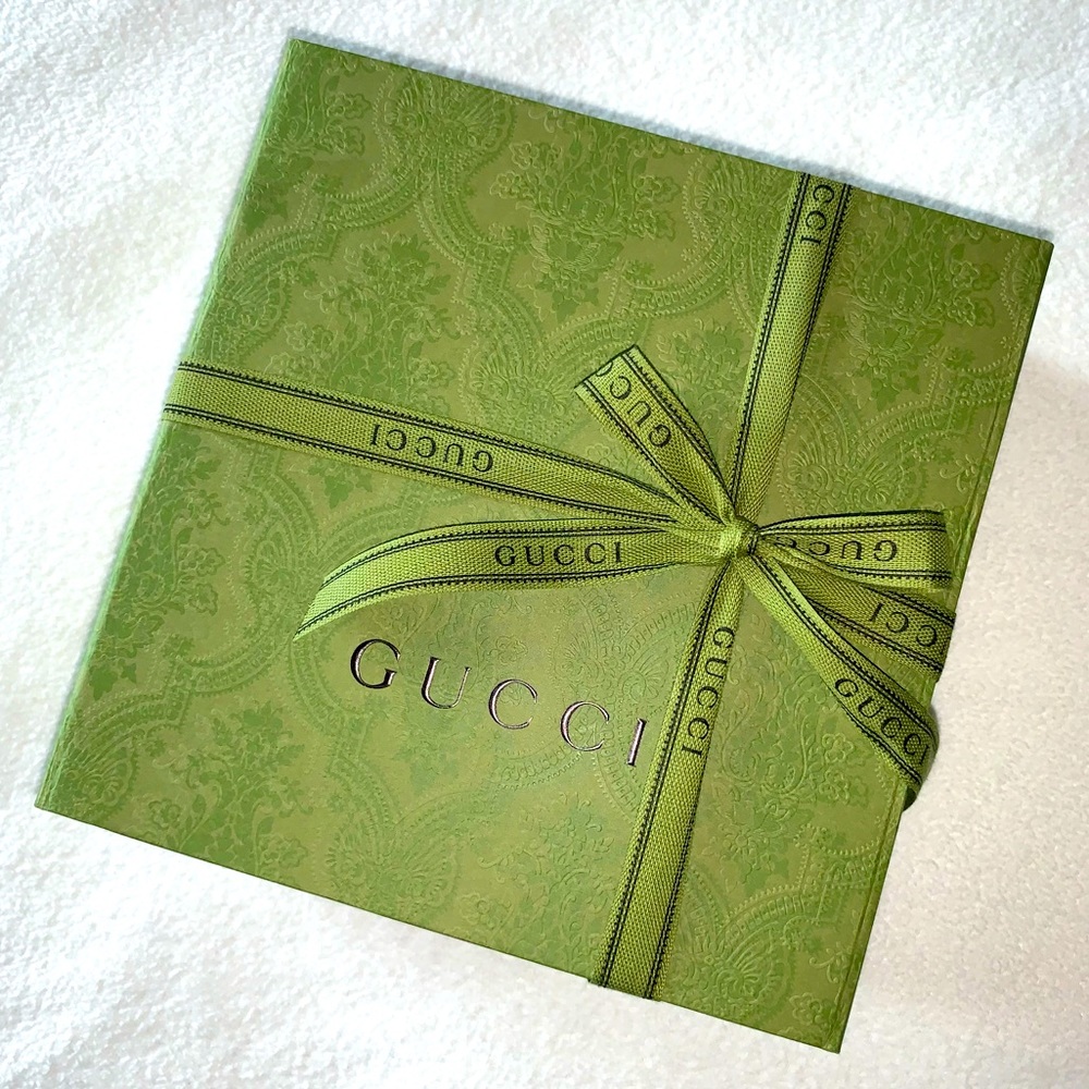NEW! GUCCI Gift Box with Magnetic Flap Closure, GORGEOUS - Picture 16 of 16